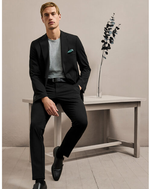 Franko / Fenn Suit • Sharp fit • 00.073J0 Black